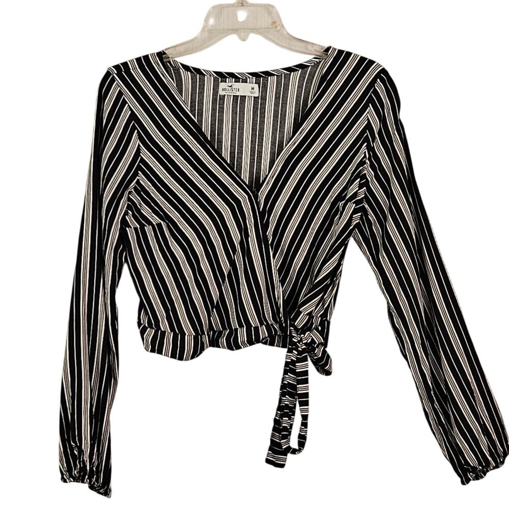 Hollister Long Sleeve Striped Wrap Crop Top Black White Sz M EUC
